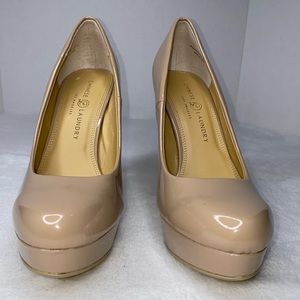 NEW Chinese Laundry platform heels shoes Sz 10